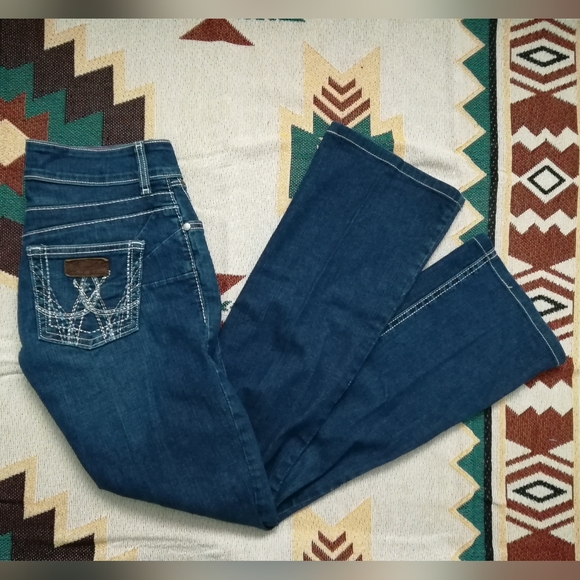 0x34 NWOT Wrangler Jeans - Picture 3 of 6